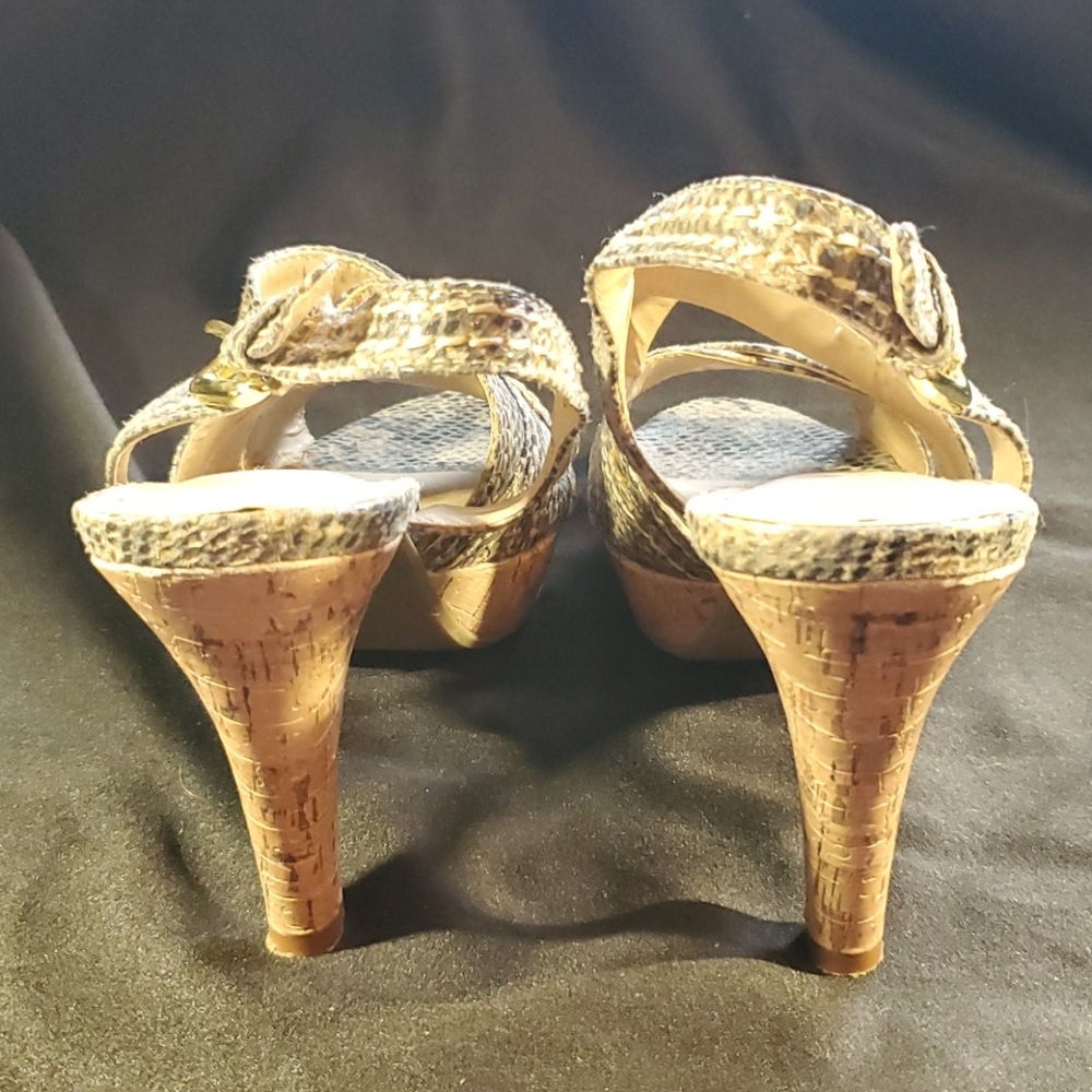 ATTENTION Snake Skin Cork Sandals size 9 EUC - Picture 5 of 7